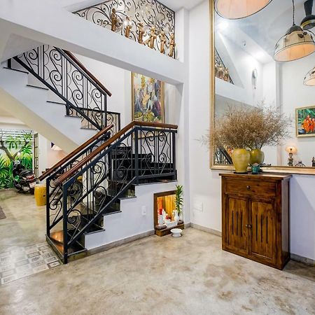 Mira Moon - Calmette Bed and Breakfast Ho Chi Minh-stad Buitenkant foto
